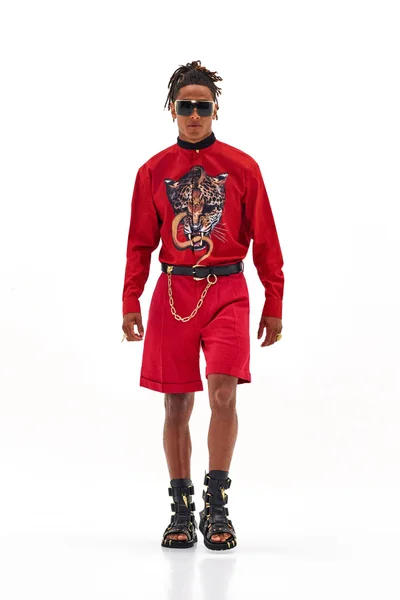 Look 24